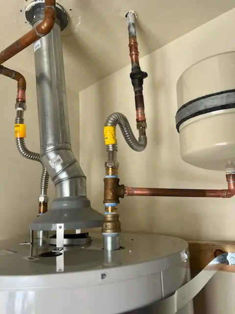 Water heater installation and plumbing repair in Bellevue
